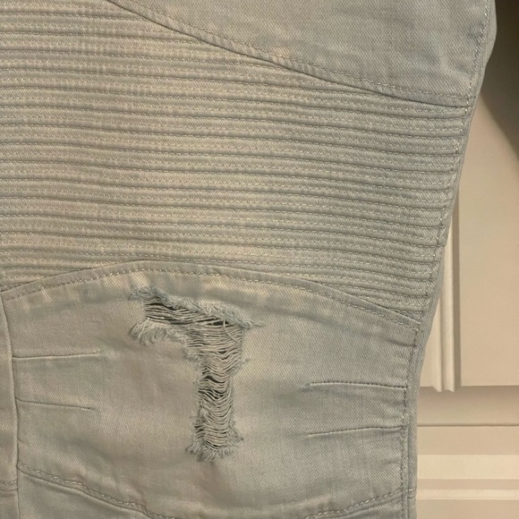 True Religion Moto Rocco Jean men's 30W zippered back pockets, distressed light - Picture 4 of 16
